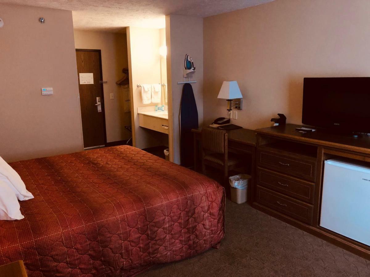 Shenandoah Inn & Suites Zewnętrze zdjęcie