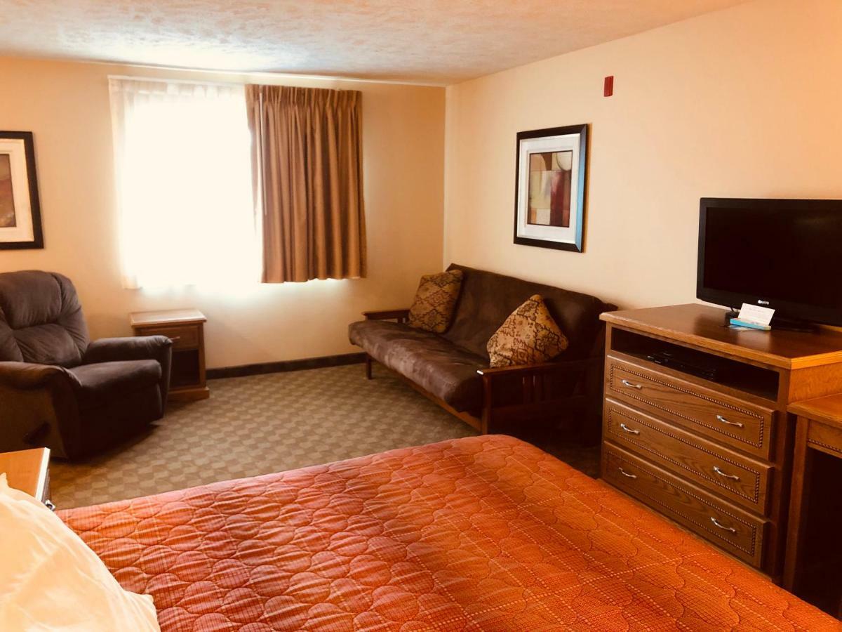 Shenandoah Inn & Suites Zewnętrze zdjęcie